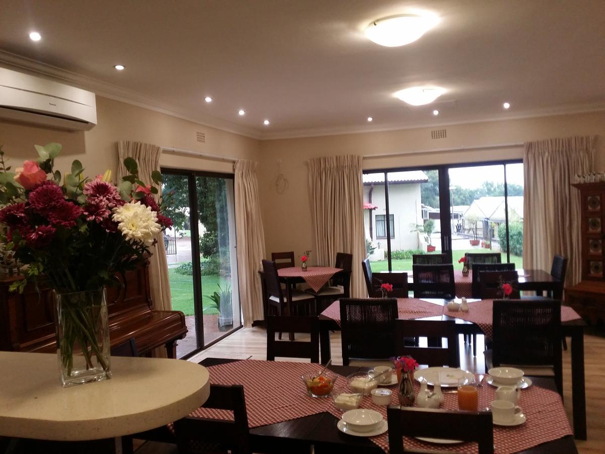 ميدراند Villa Botanica Guest House المظهر الخارجي الصورة