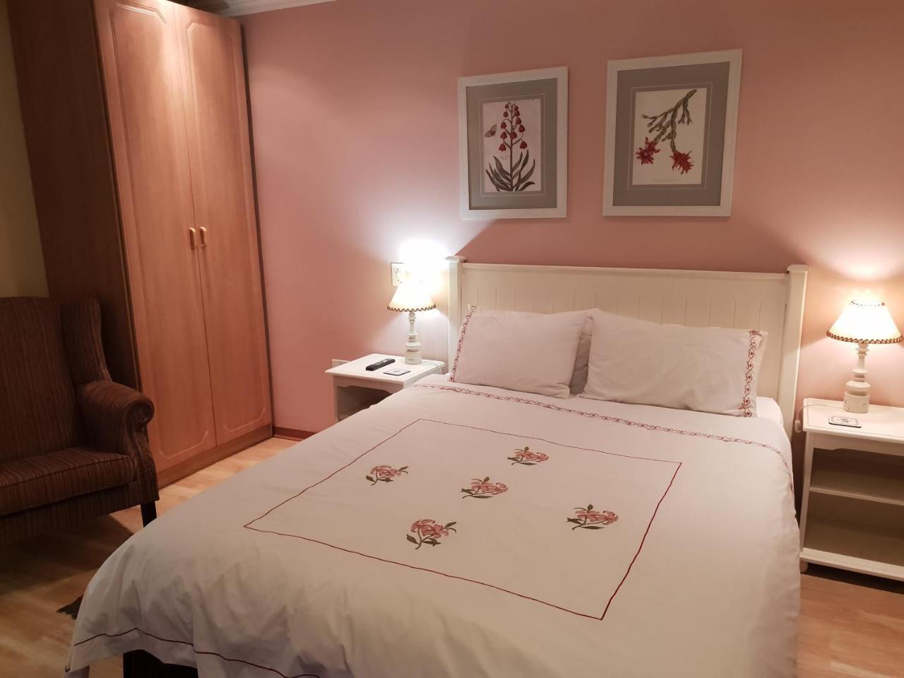 ميدراند Villa Botanica Guest House المظهر الخارجي الصورة